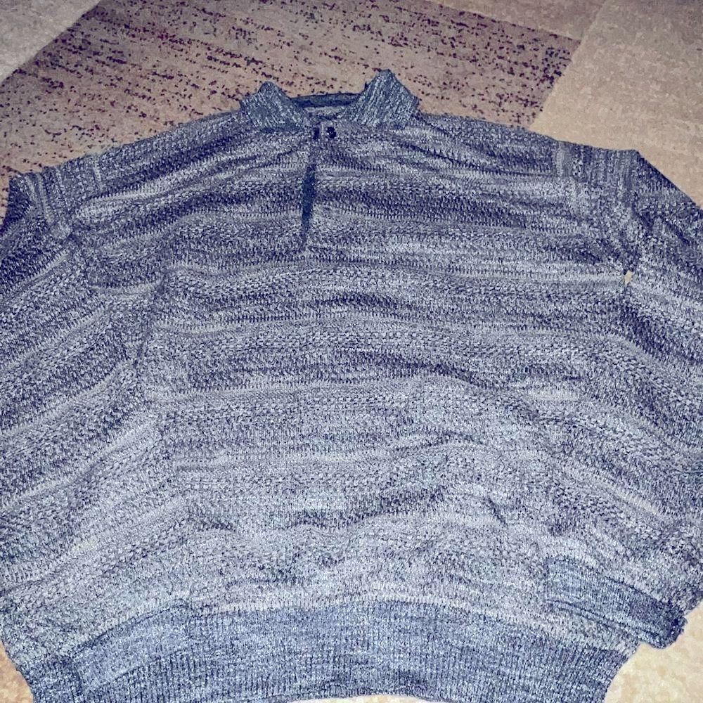 Bachrach sweater  size L